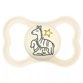   Mam Air Night szilikon játszócumi 6 hó krém zebra és kölyke #853715 2025