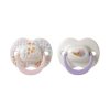 Tommee Tippee Ultimate Fit nyugtató cumi sterilizáló tokkal 6-18 hó 2 db #433652 #barna kutya