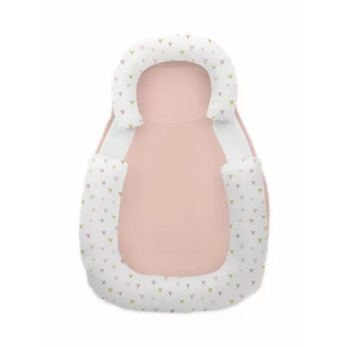 Kikkaboo babapozicionáló memóriahabos hypoallergén legurulás gátlós #60x40x8cm #Rózsaszín szívecskék