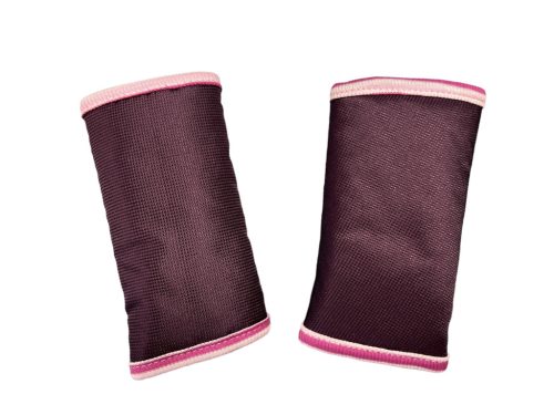 Wikids Övpárna hordozóba vízlepergetős #padlizsán