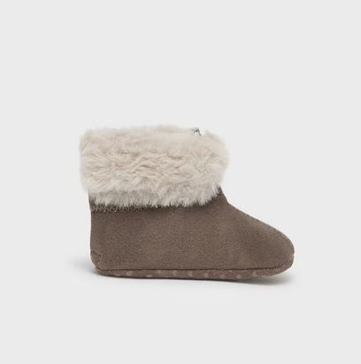 Mayoral Kocsicipő #17 #Canela #9793 2024