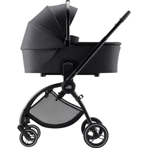 Britax Römer Rio Essential STYLE Szett Carbon Black (Rio babakocsi + mózeskosár)