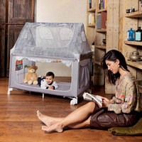 Utazóágy, járóka