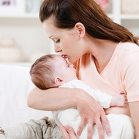 Szoptatást segítő élelmiszerek